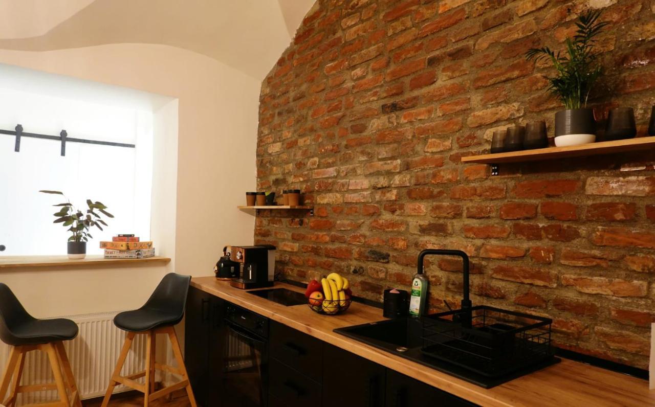 Apartment The Industrique - 3 Bedroom Timişoara