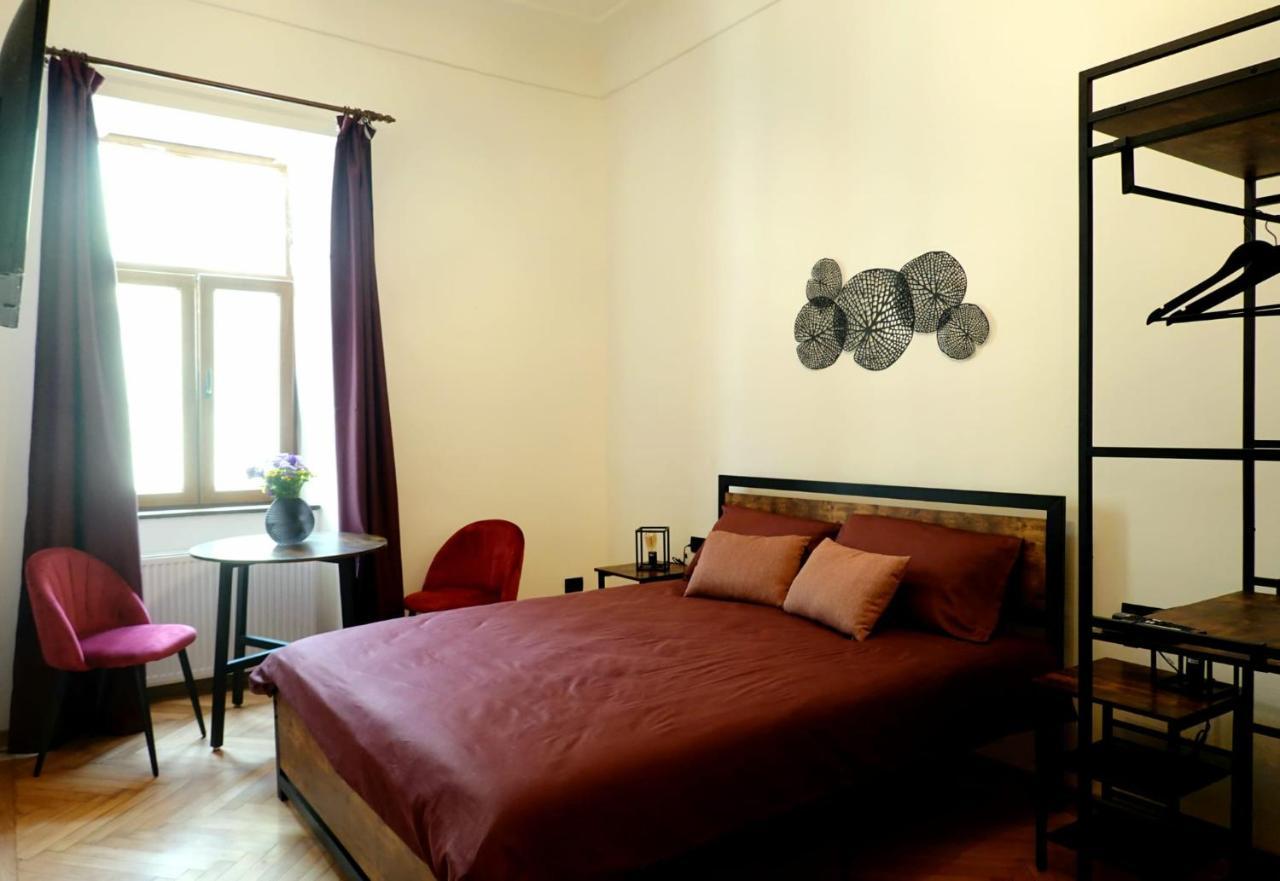 Apartment The Industrique - 3 Bedroom *